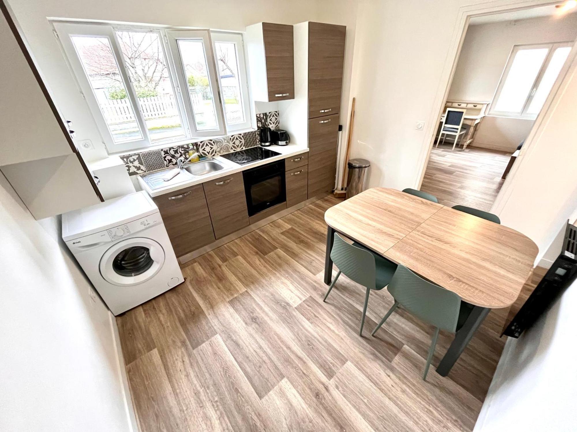 Comme chez soi , Déplacement Pro Mondeville  Esterno foto